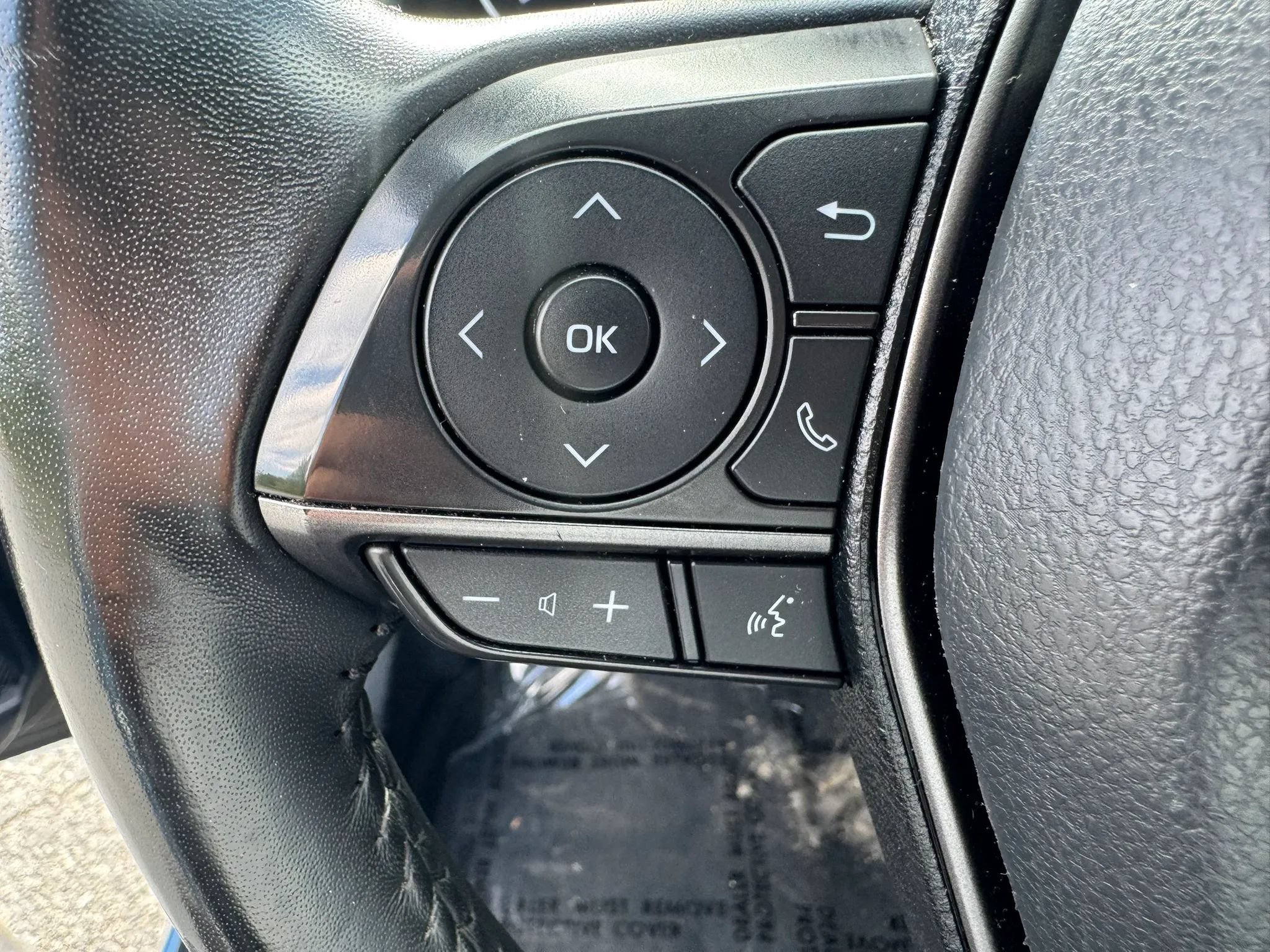 Used 2023 Toyota Camry SE FWD image 15