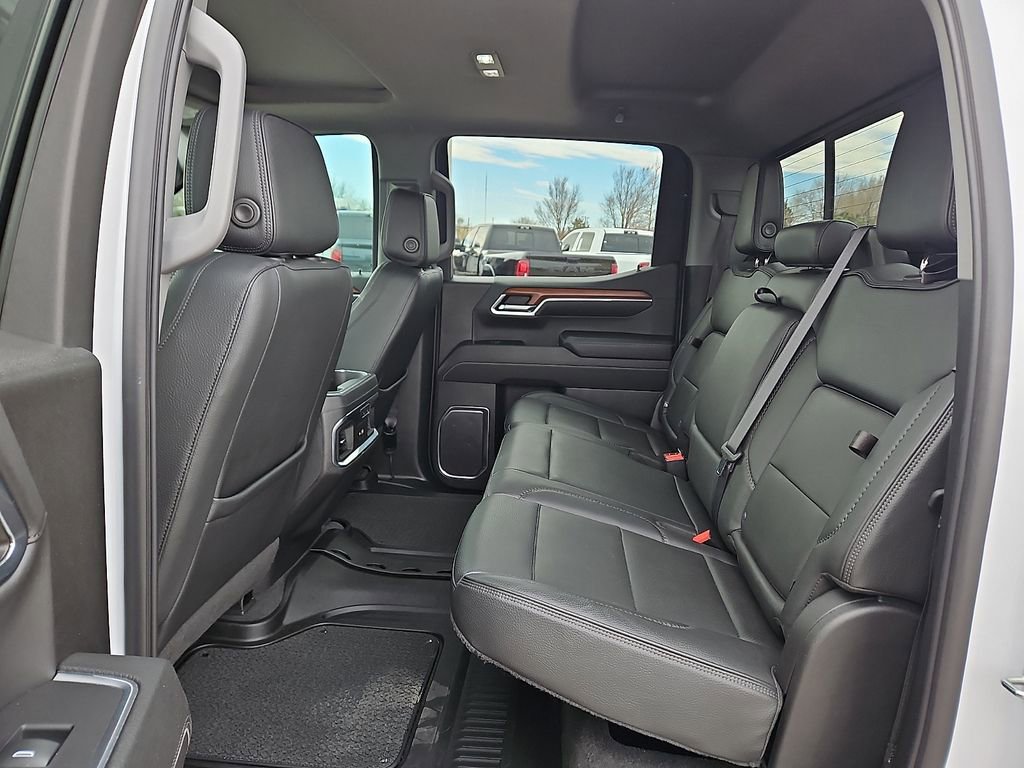 Used 2023 GMC Sierra 1500 Denali w/ Denali Reserve Package image 8