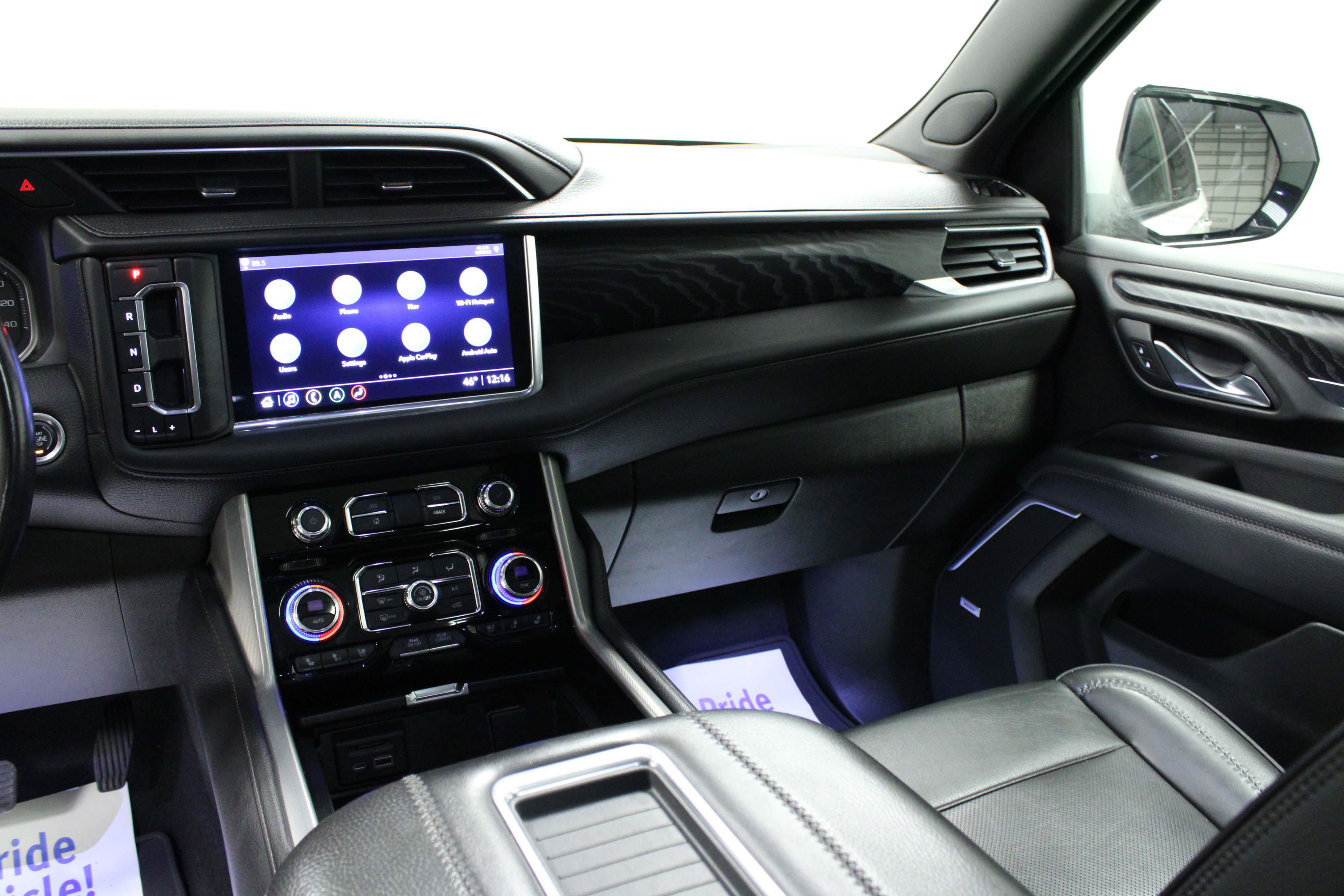 Used 2021 GMC Yukon Denali w/ Denali Premium Package image 20