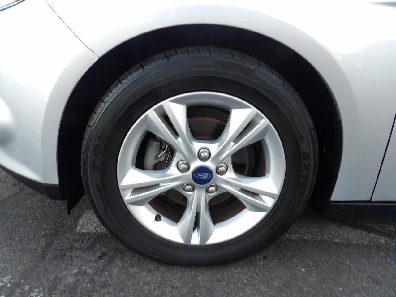 Used 2014 Ford Focus SE FWD image 13