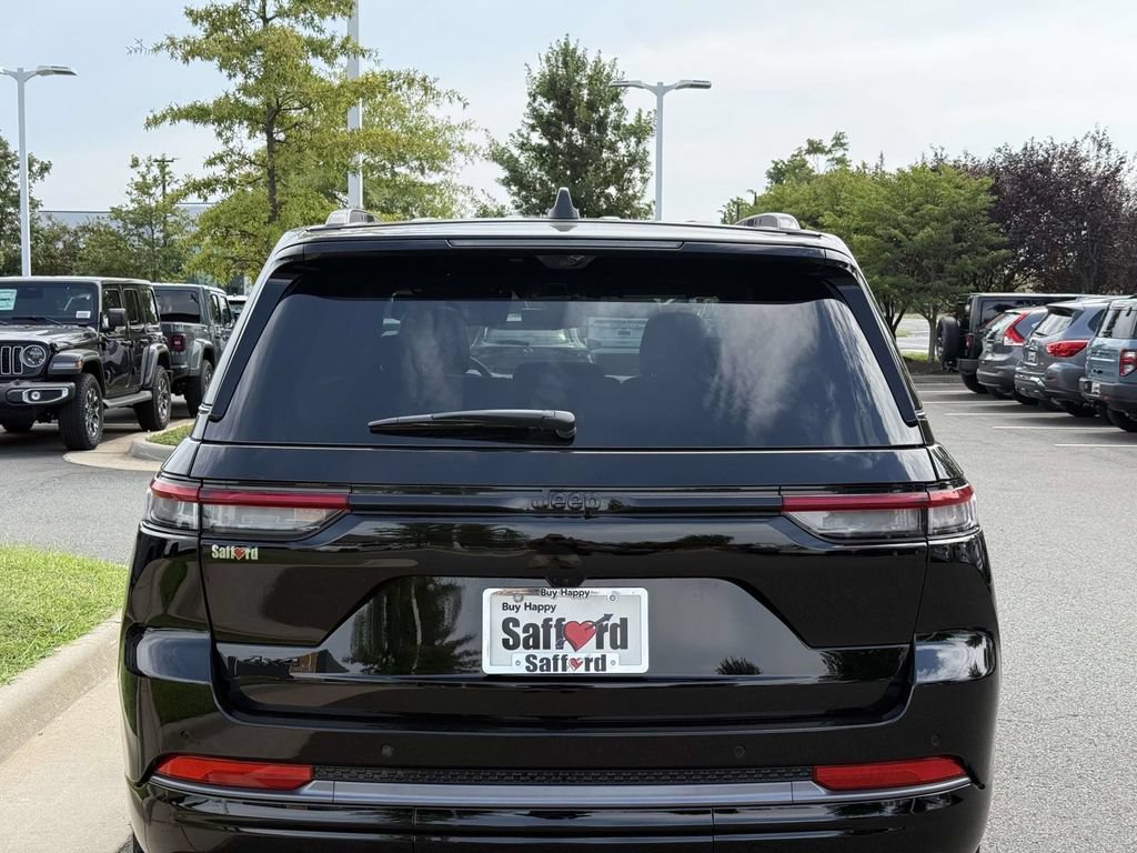 New 2027 Jeep Grand Cherokee Limited AWD/4WD image 11