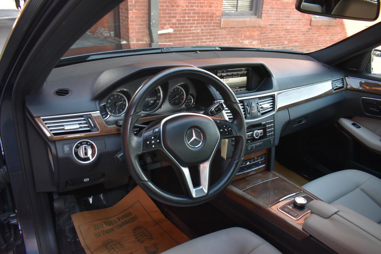 Used 2013 Mercedes-Benz E 350 Sedan image 11