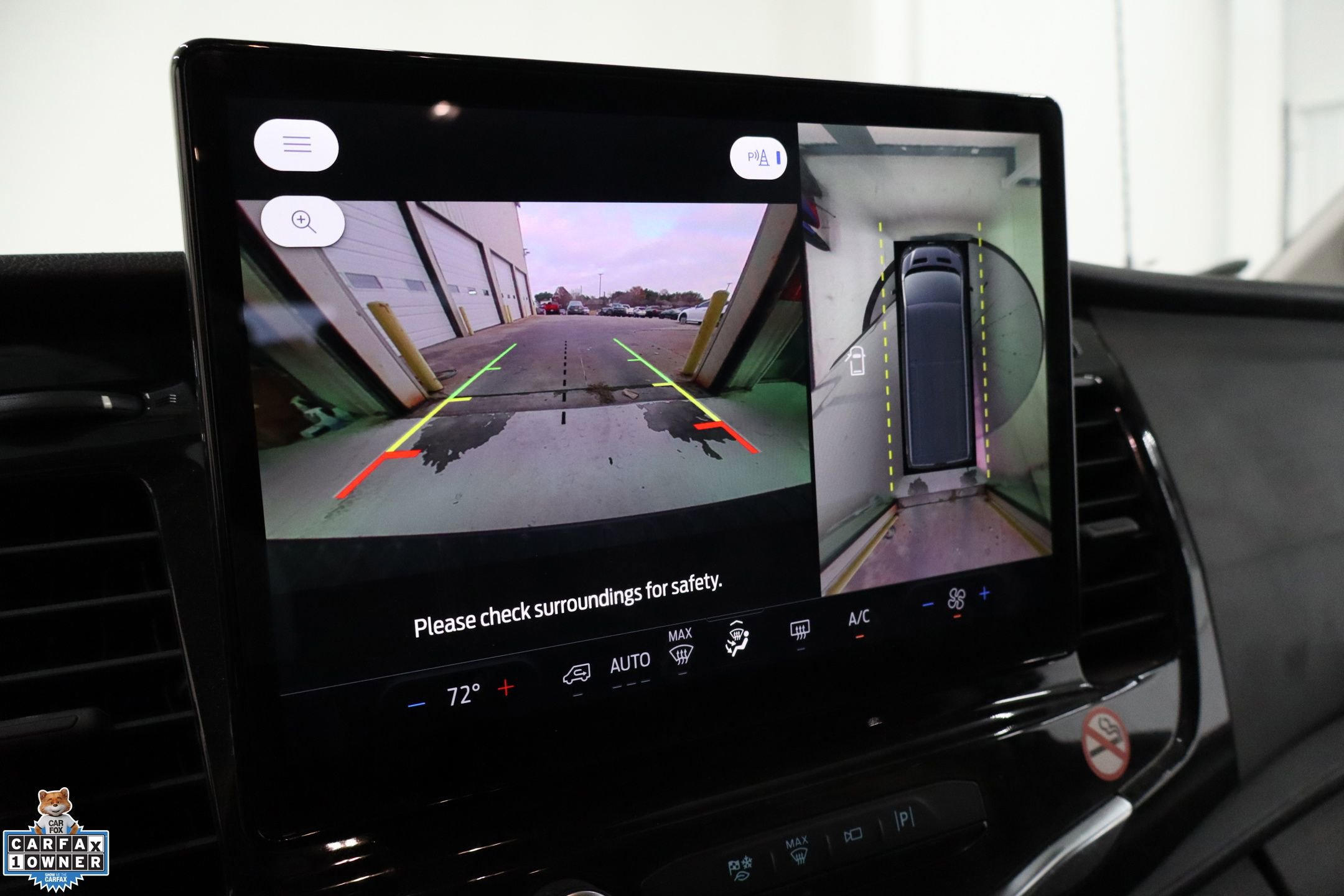 Used 2023 Ford Transit 350 XLT image 21