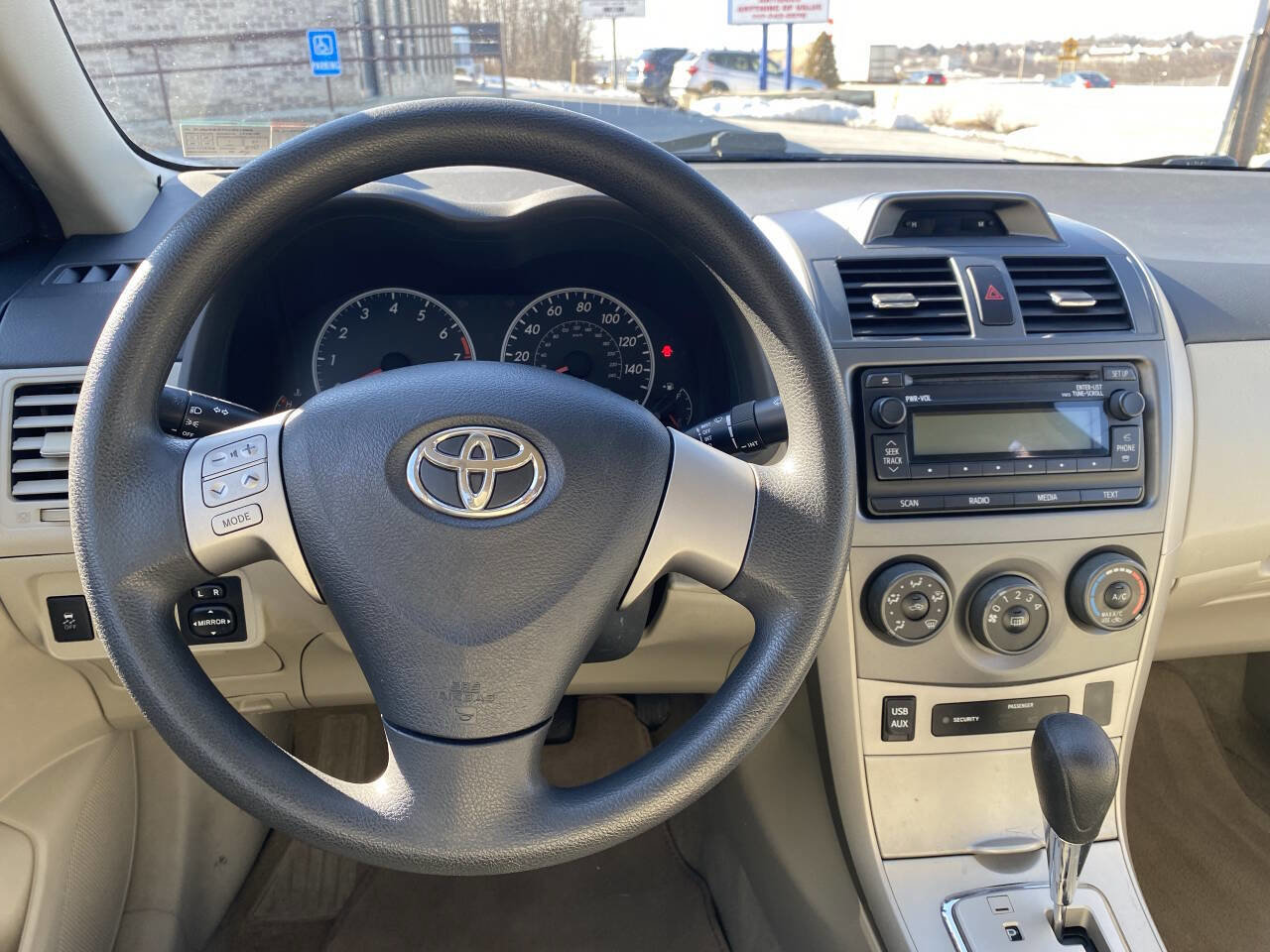 Used 2012 Toyota Corolla LE image 25