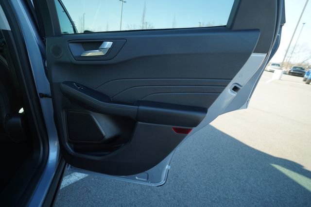 Used 2022 Ford Escape SEL w/ Technology Package image 23