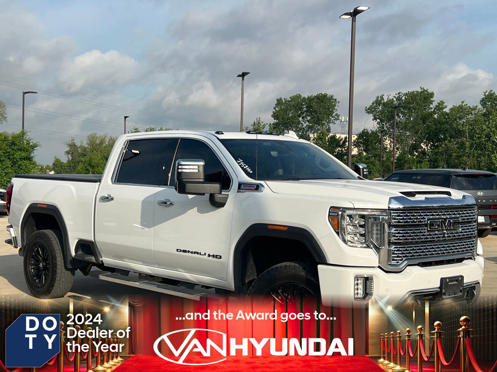 Used 2020 GMC Sierra 2500 Denali w/ Denali Ultimate Package image 1
