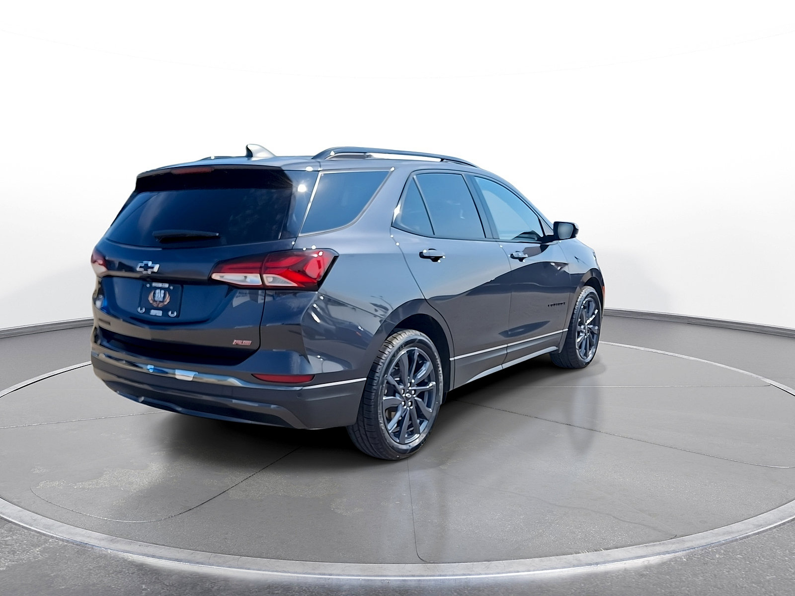 Used 2022 Chevrolet Equinox RS FWD image 7