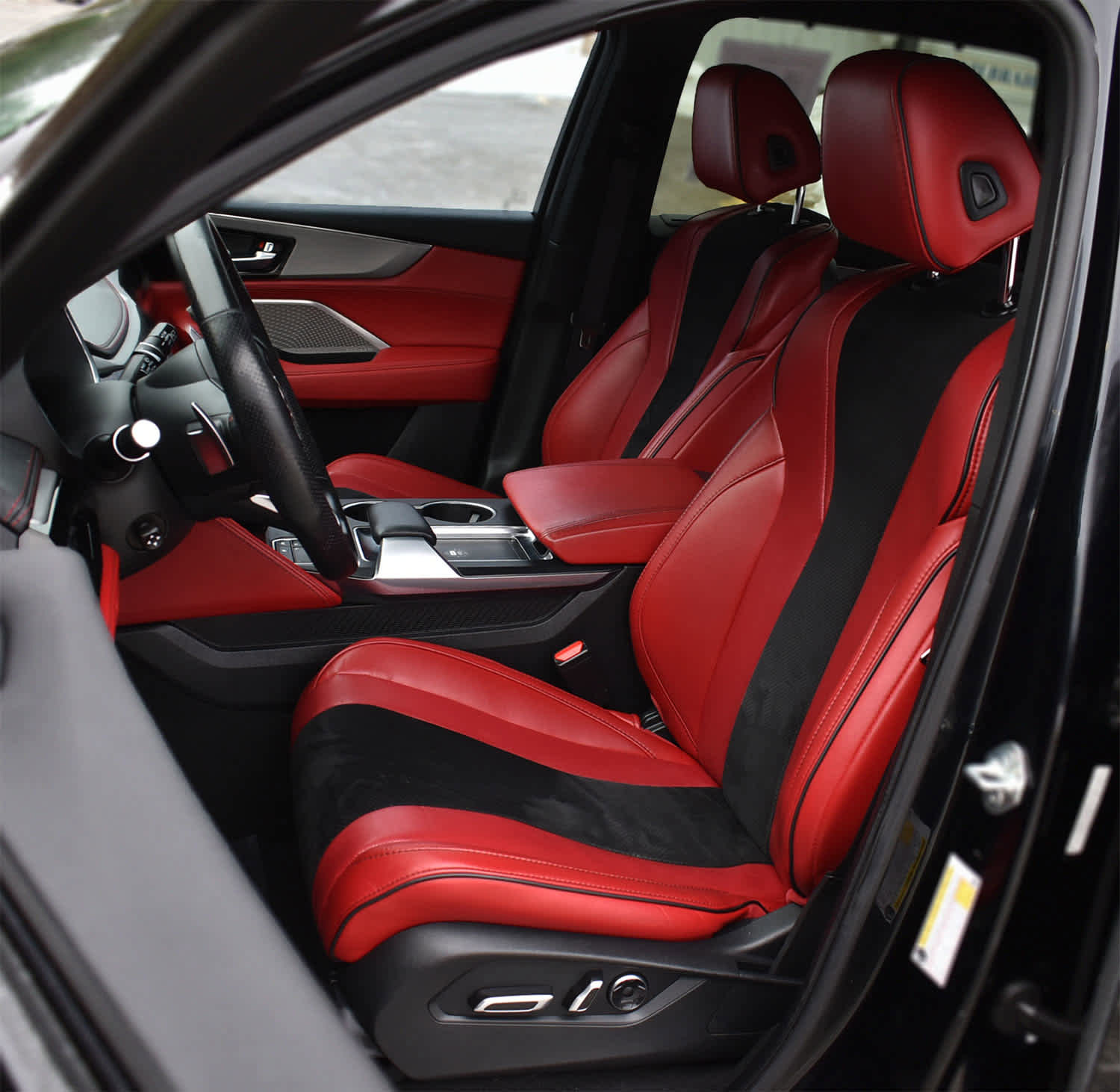 Used 2022 Acura MDX A-Spec image 10