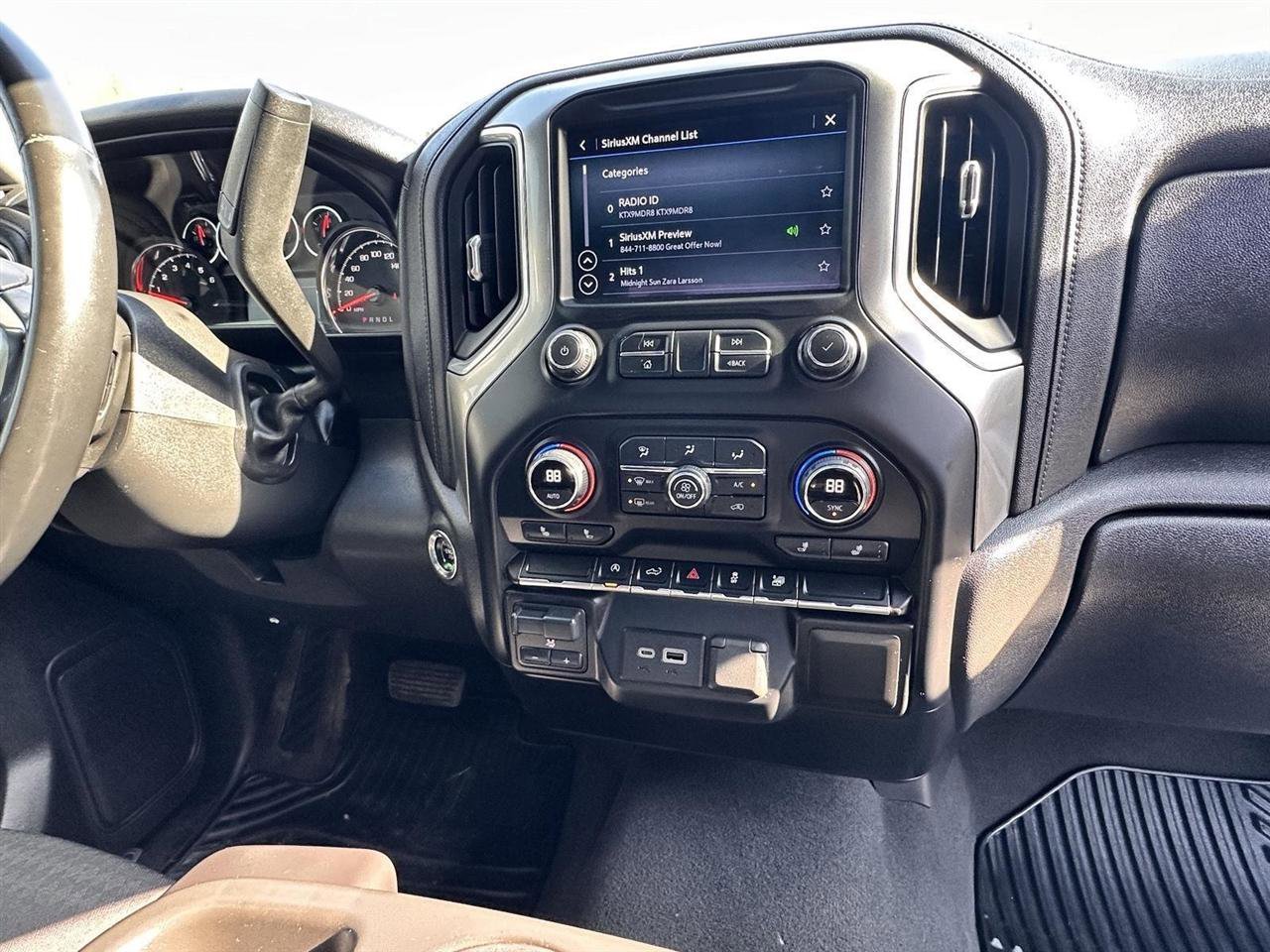 Used 2021 Chevrolet Silverado 1500 LT image 19