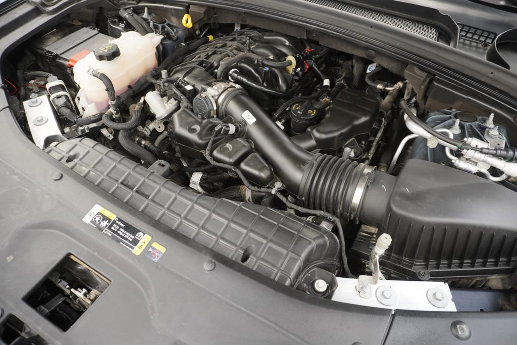 Certified 2024 Jeep Grand Cherokee Limited w/ Black Appearance Package image 52