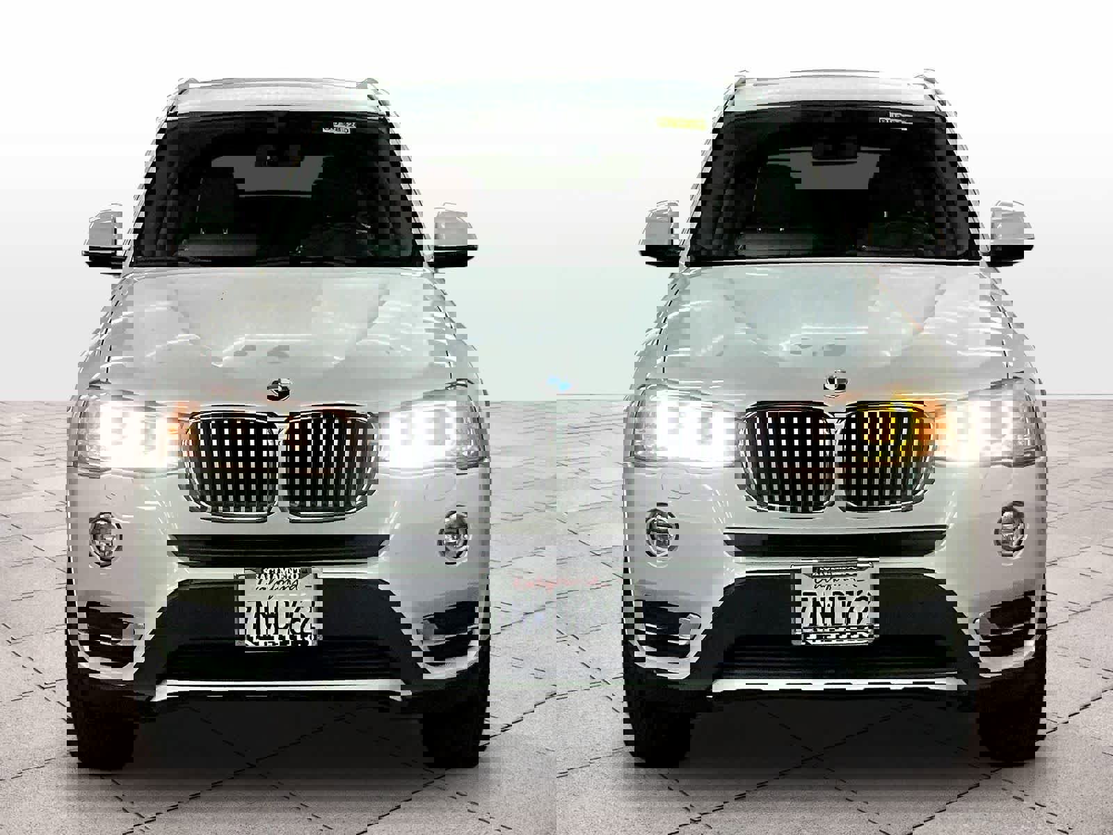 Used 2016 BMW X3 xDrive28i image 3