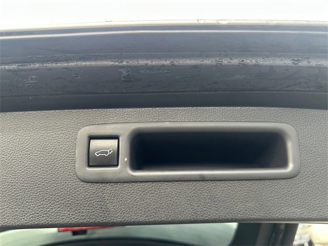 Used 2022 Toyota Highlander XLE image 34