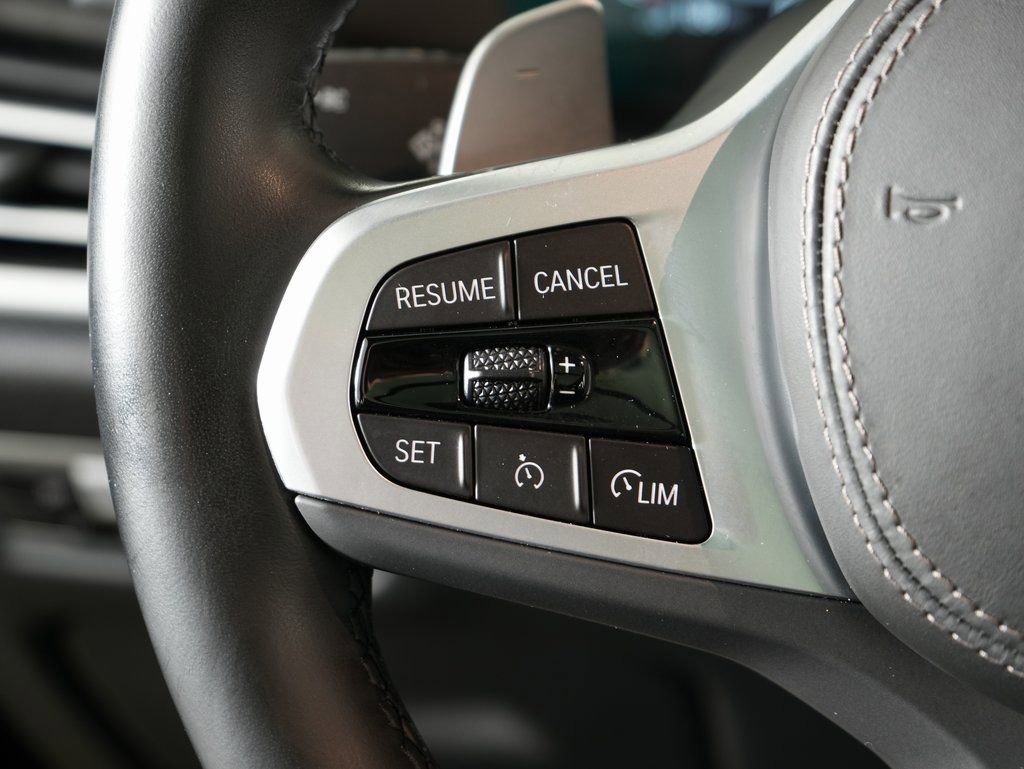 Used 2022 BMW X5 xDrive45e w/ M Sport Package image 24