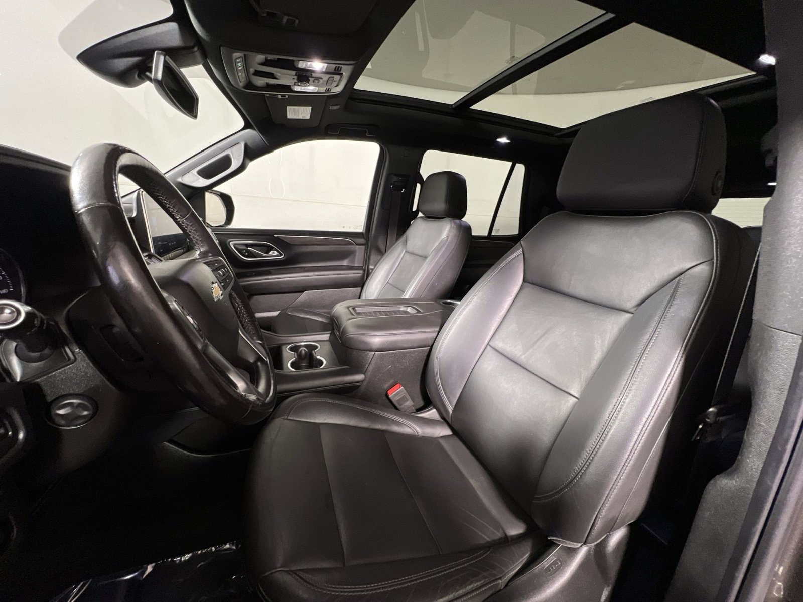 Used 2021 Chevrolet Tahoe LT w/ LT Signature Package image 12