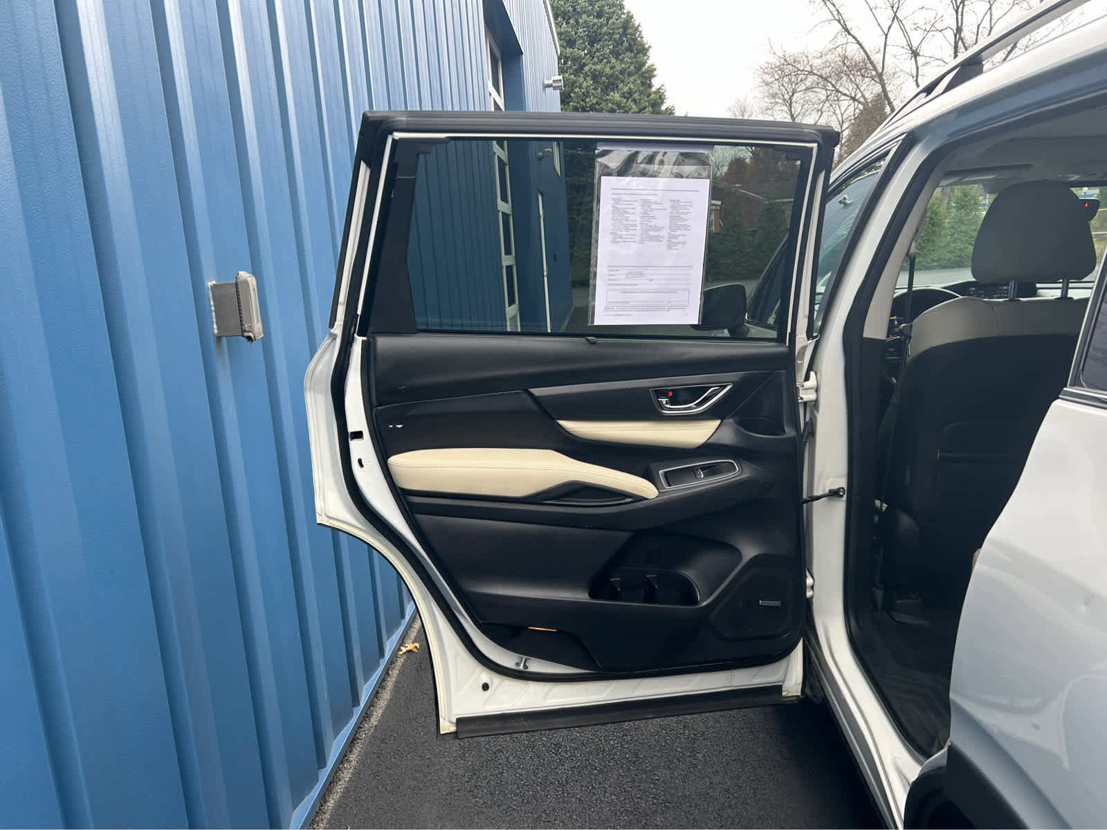 Used 2022 Subaru Ascent Limited w/ Technology Package image 10