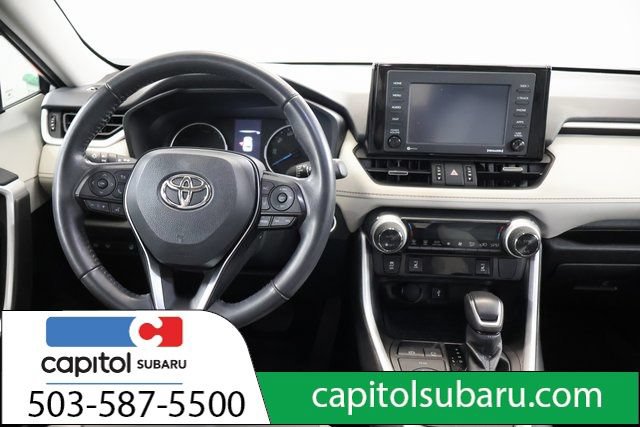 Used 2022 Toyota RAV4 XLE Premium AWD/4WD image 14