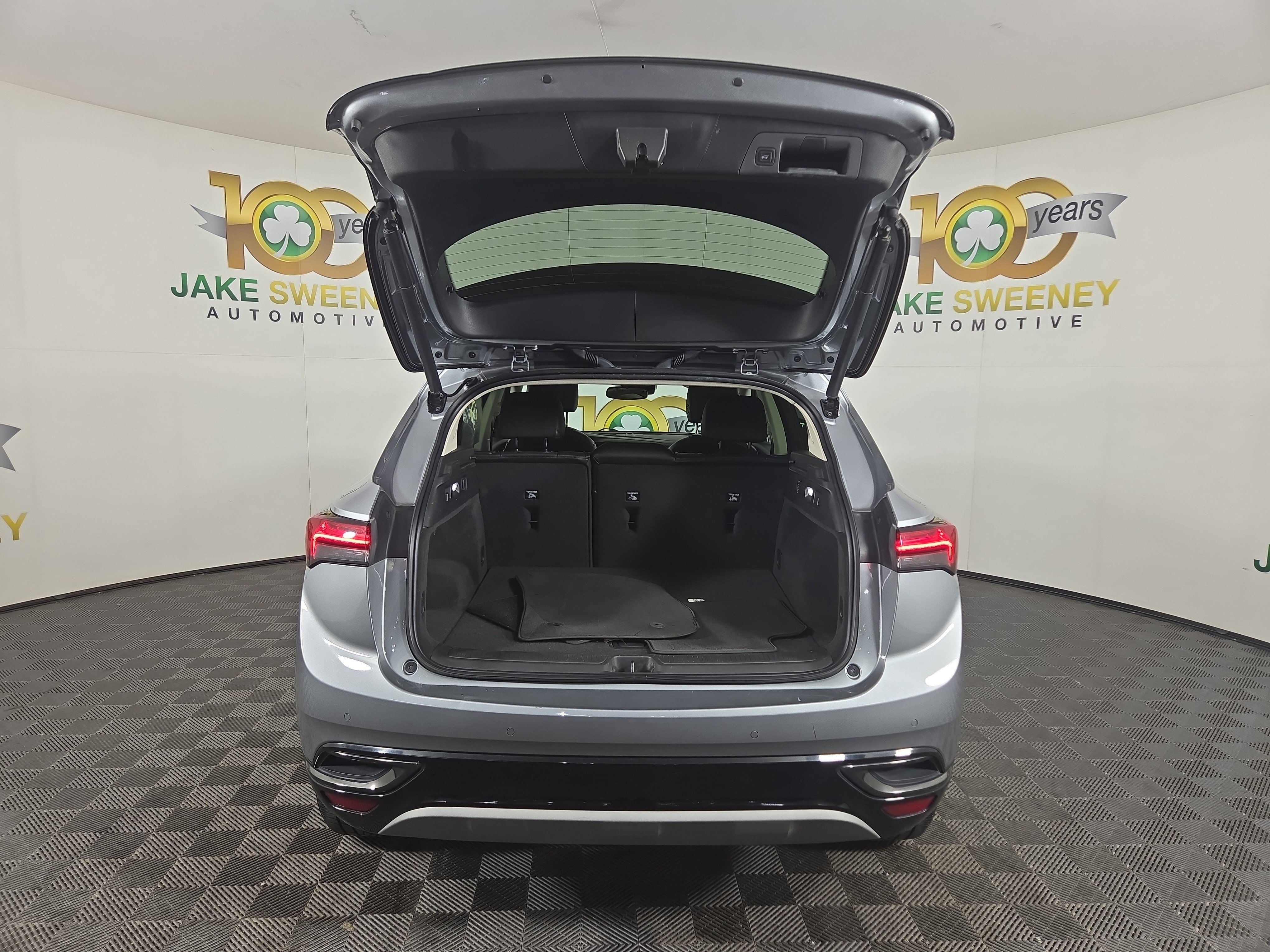 Certified 2023 Buick Envision Essence w/ Sport Touring Package image 34