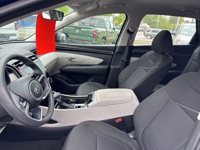 Used 2023 Hyundai Tucson SE image 9
