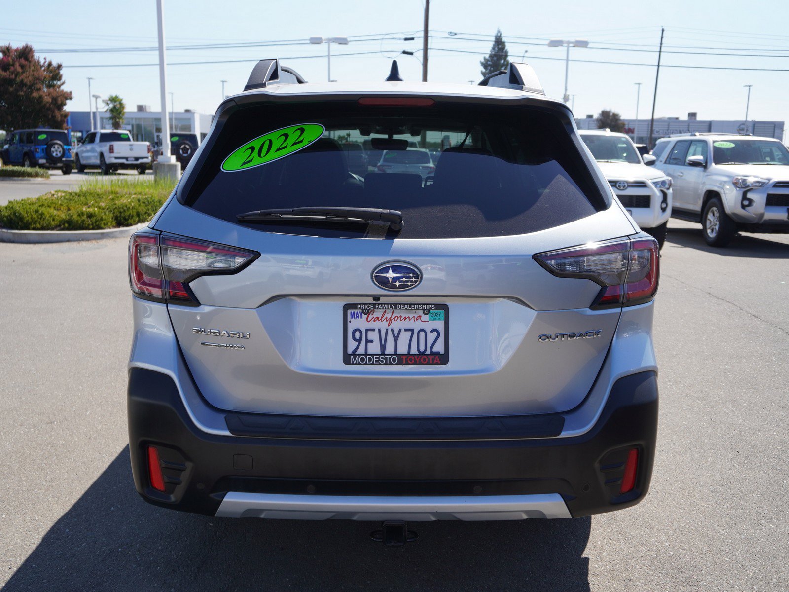 Used 2022 Subaru Outback Limited w/ Popular Package #2 AWD/4WD image 10