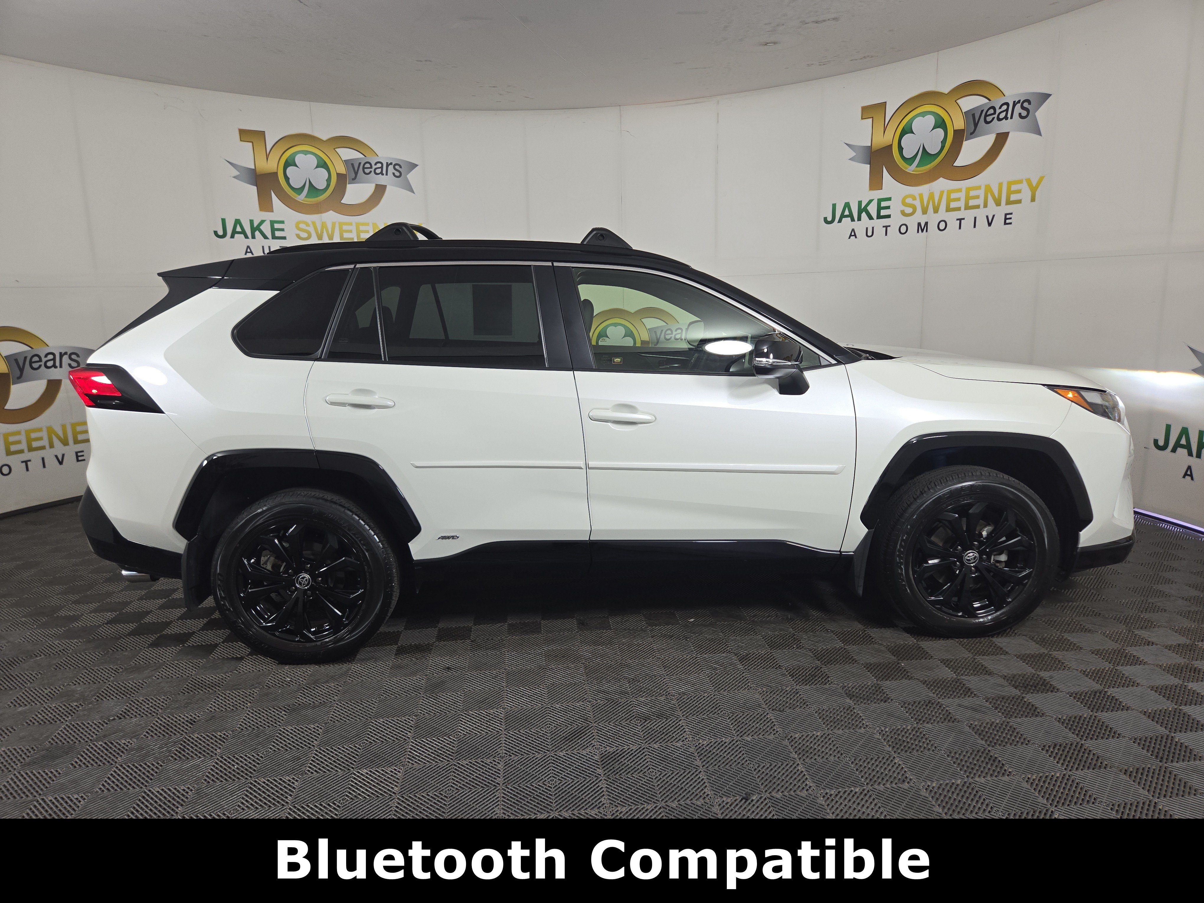 Used 2022 Toyota RAV4 XSE w/ XSE Grade Weather Package AWD/4WD image 10