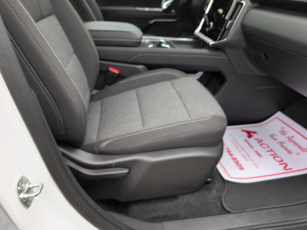 Used 2025 GMC Acadia Elevation image 9