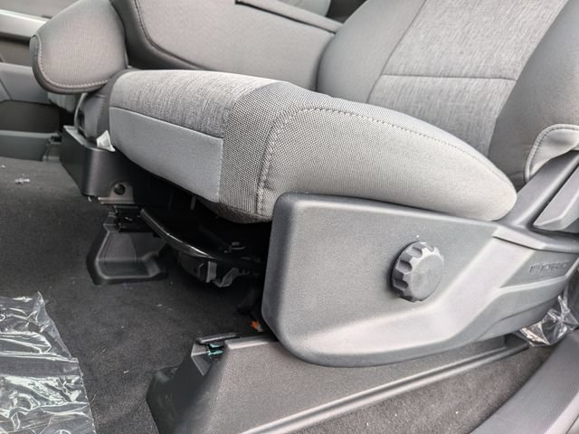 New 2026 Ford F250 XL w/ STX Appearance Package AWD/4WD image 12