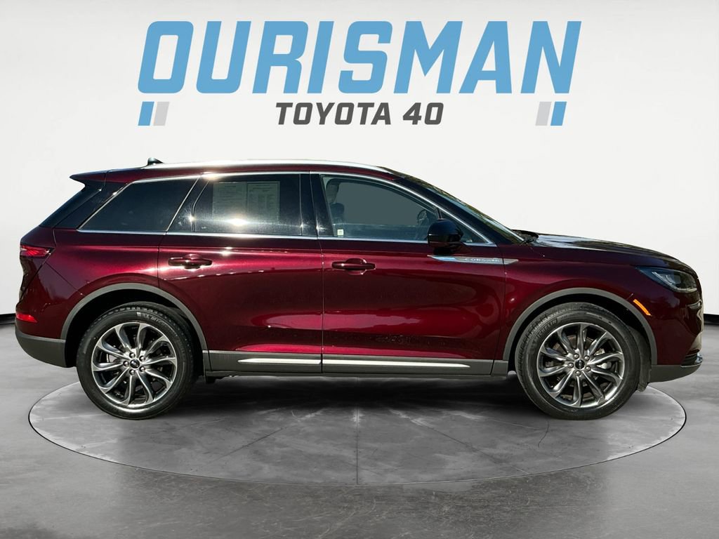 Used 2020 Lincoln Corsair FWD w/ Premium Package image 8