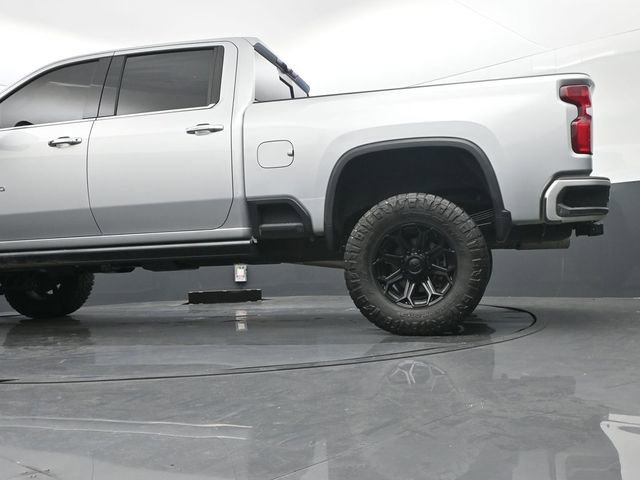 Used 2022 Chevrolet Silverado 2500 High Country w/ Technology Package image 19