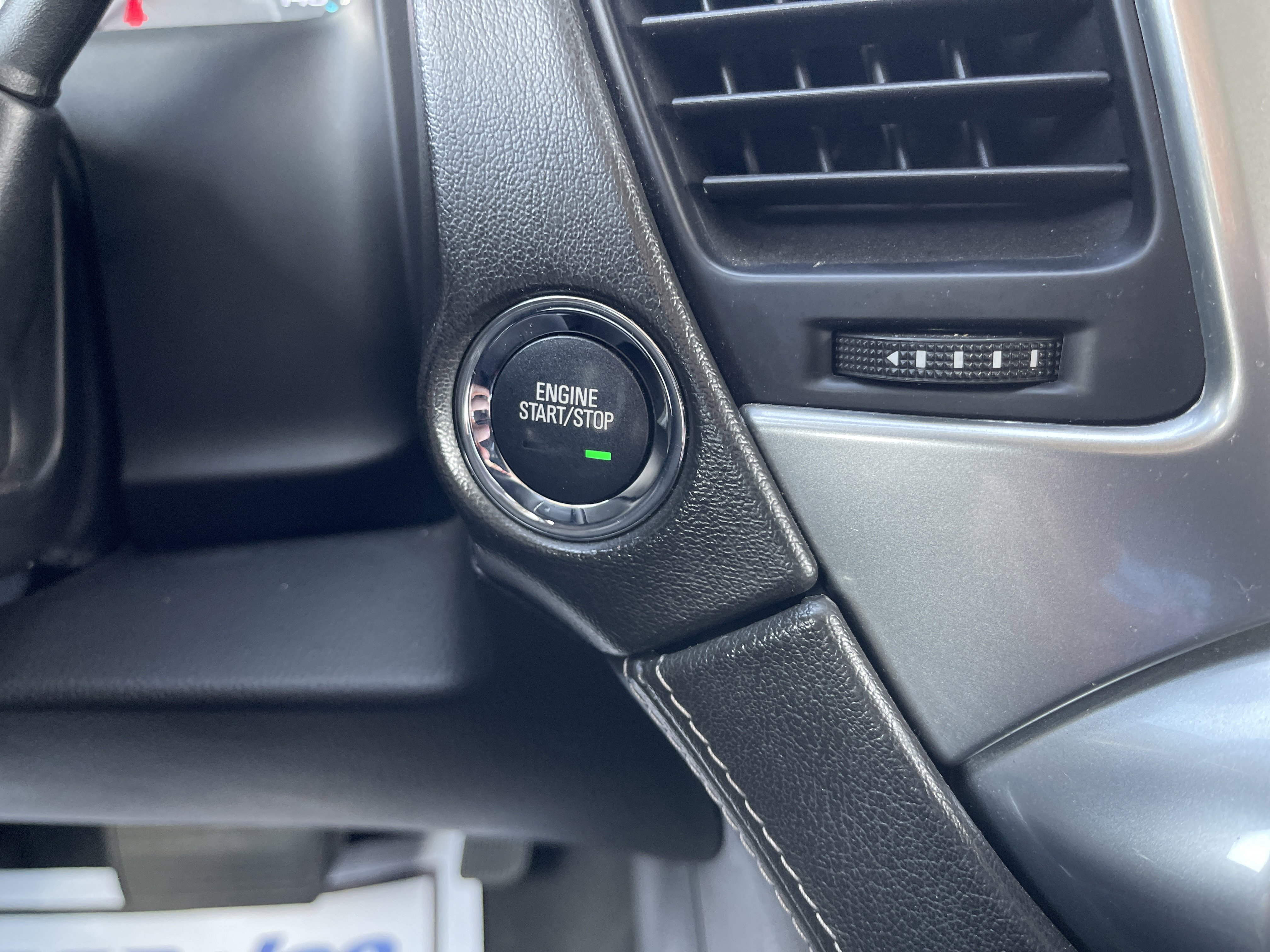 Used 2020 Chevrolet Tahoe Premier image 23