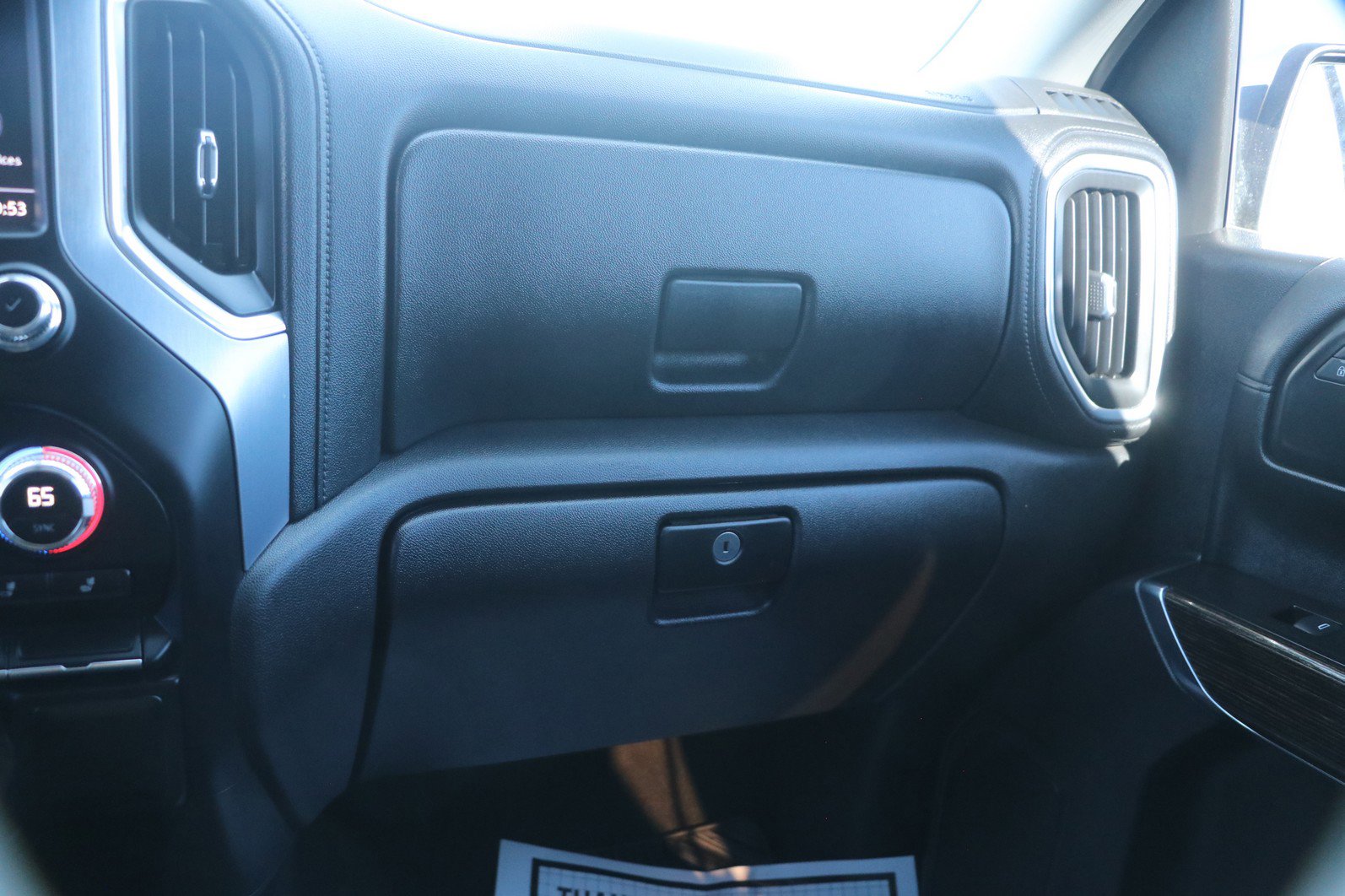 Used 2020 GMC Sierra 1500 SLE w/ SLE Value Package image 26