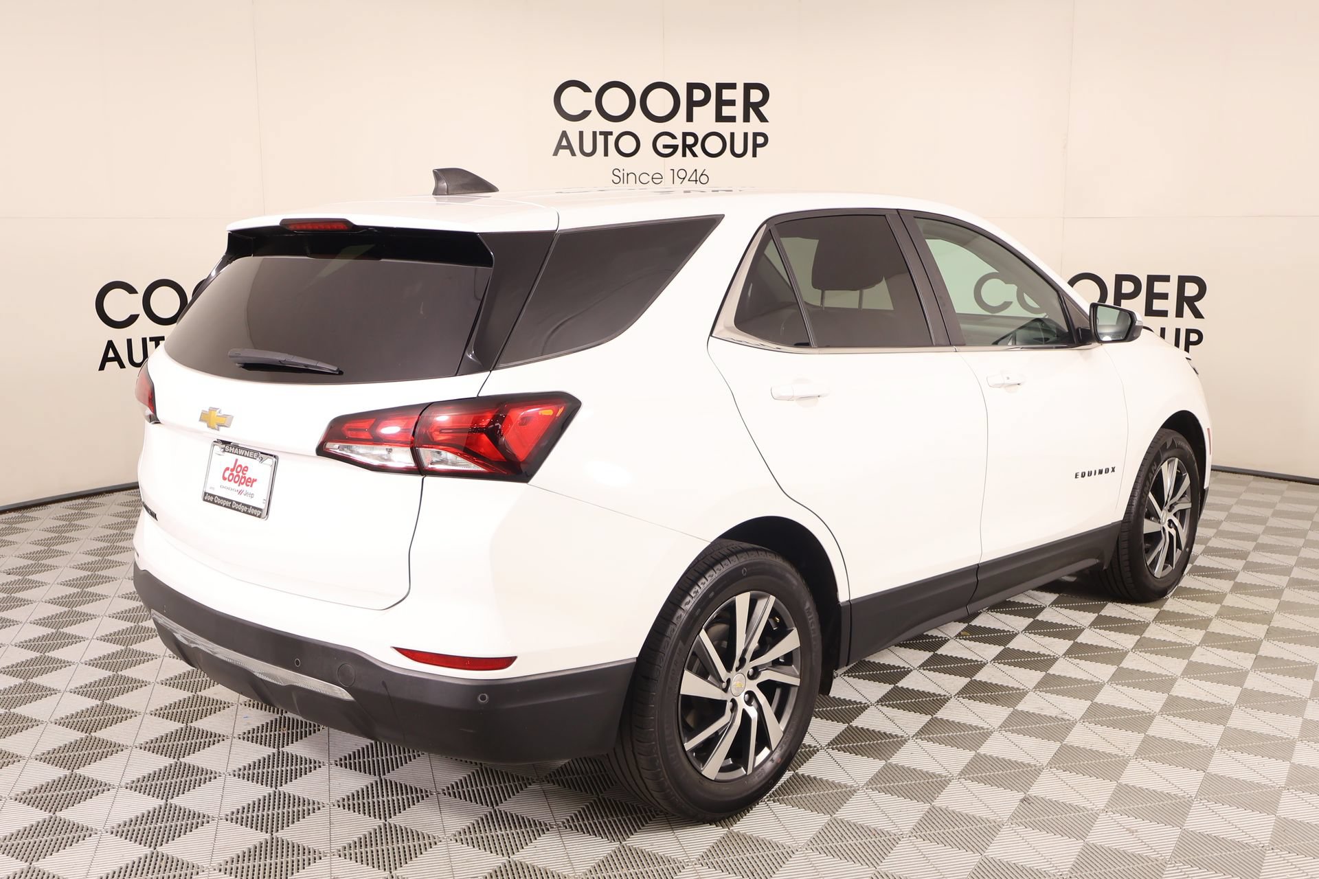 Used 2022 Chevrolet Equinox LT FWD image 20