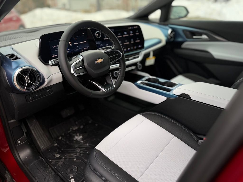 New 2026 Chevrolet Equinox EV LT w/ LPO, All-Weather Mat Package AWD/4WD image 13
