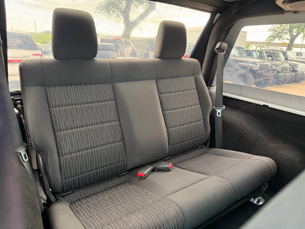 Used 2012 Jeep Wrangler Sport AWD/4WD image 15