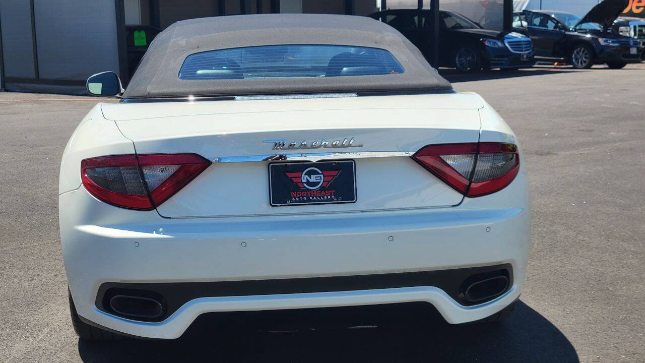 Used 2015 Maserati GranTurismo Sport RWD image 15