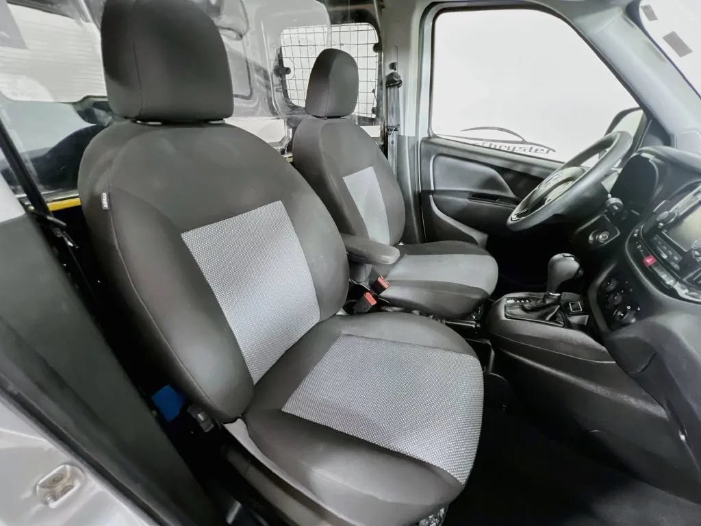 Used 2019 RAM ProMaster City Tradesman FWD image 25