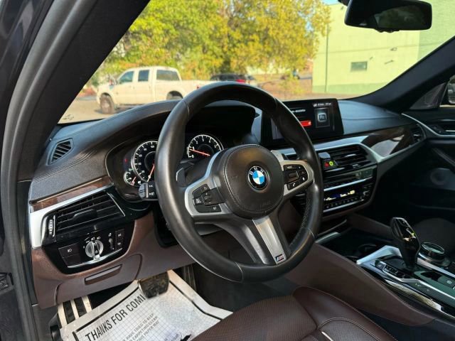 Used 2018 BMW 540i xDrive image 15