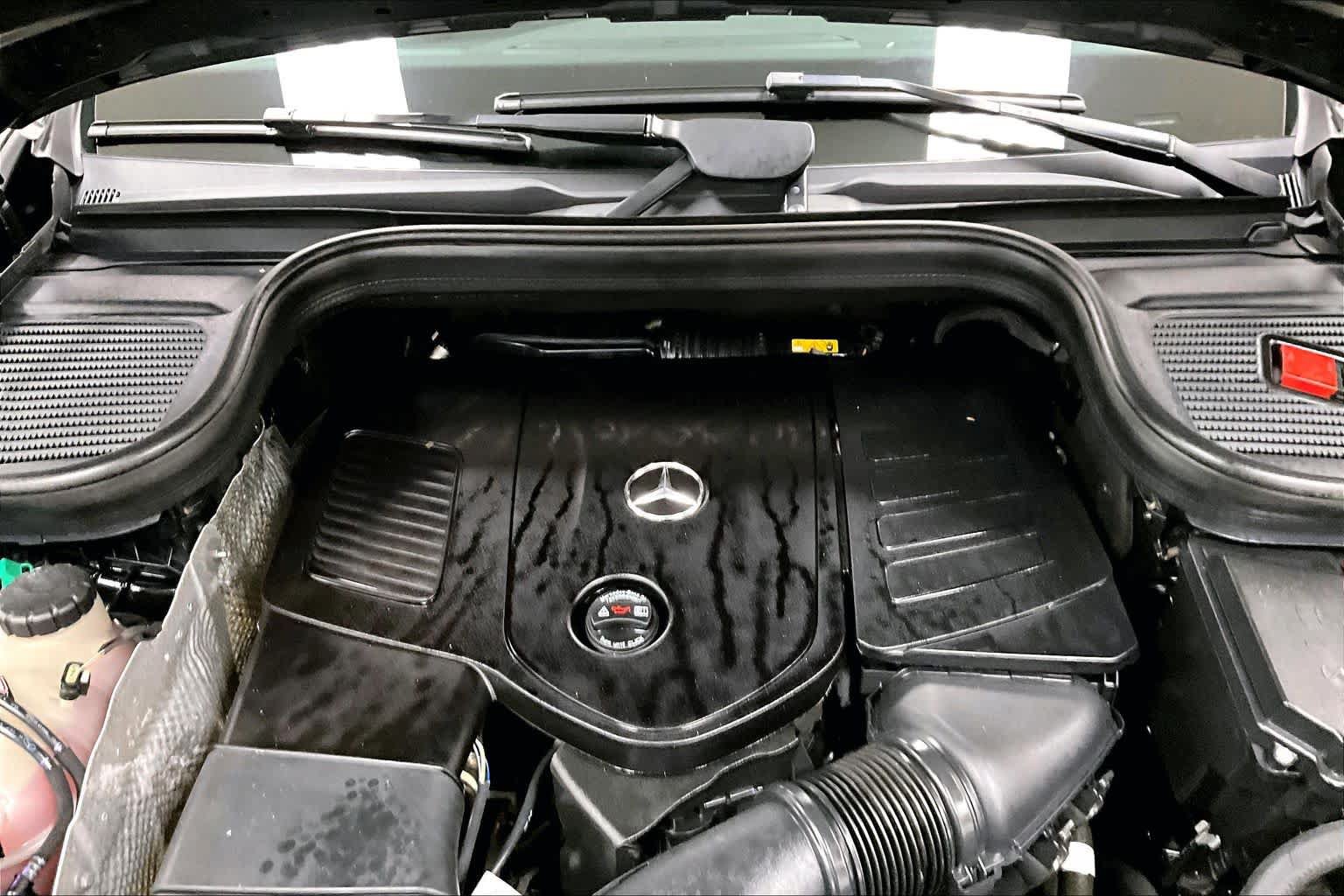 Used 2024 Mercedes-Benz GLE 450e 4MATIC image 30