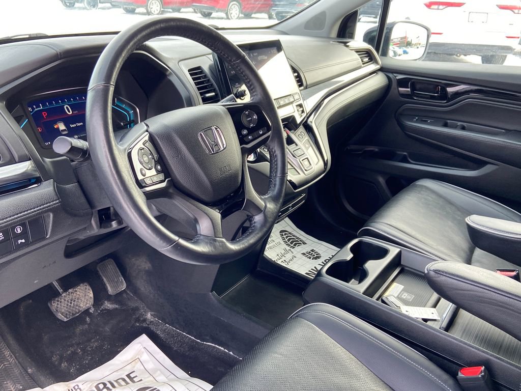 Used 2023 Honda Odyssey Elite image 14