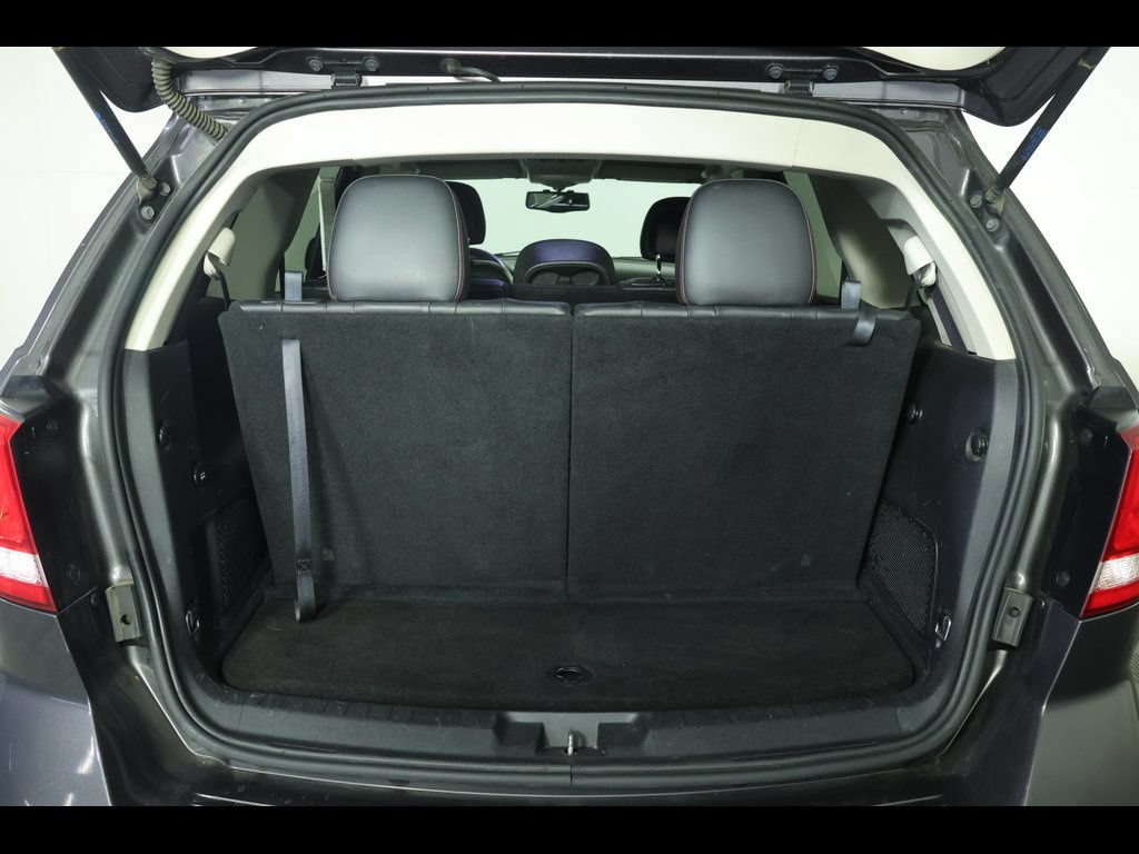 Used 2017 Dodge Journey GT w/ Driver Convenience Group FWD image 9