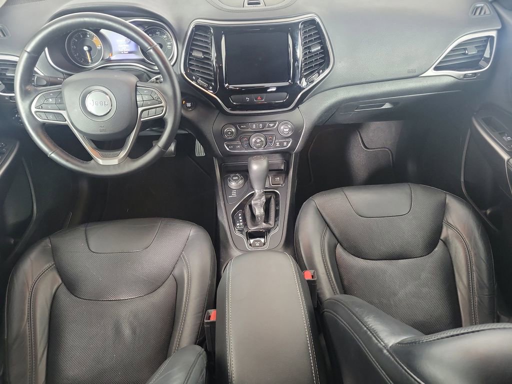 Used 2019 Jeep Cherokee Limited image 14