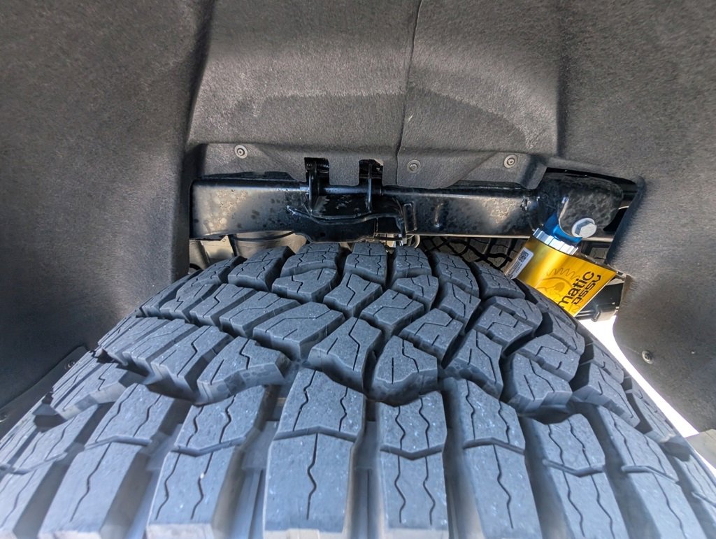 Used 2025 Chevrolet Colorado ZR2 w/ Technology Package image 25