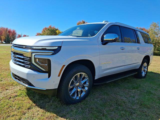 New 2026 Chevrolet Suburban Premier image 2