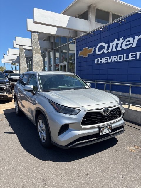 Used 2023 Toyota Highlander Limited image 2