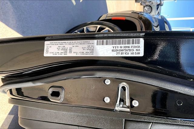 Used 2022 Jeep Grand Wagoneer Series III w/ Rear Seat Video Group 1 image 36