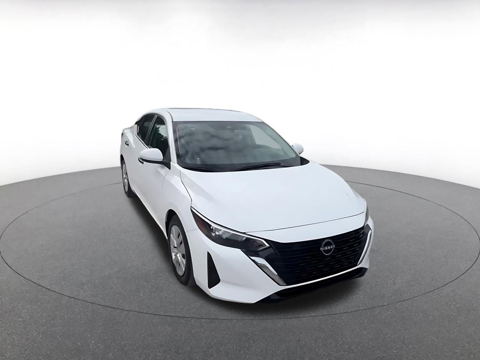 Used 2025 Nissan Sentra S image 3