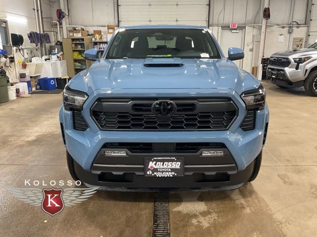 New 2026 Toyota Tacoma 4x4 Double Cab image 2