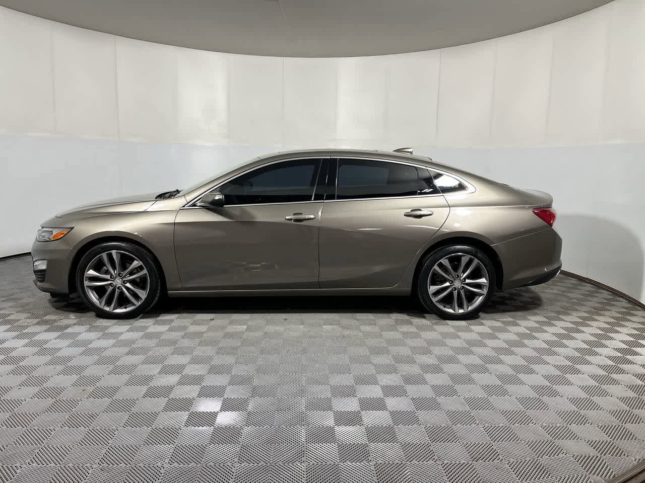 Used 2020 Chevrolet Malibu Premier FWD image 5