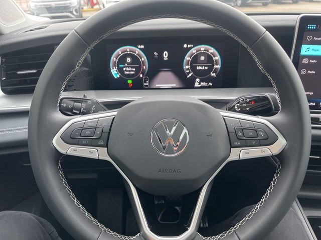 New 2026 Volkswagen Tiguan SE image 9