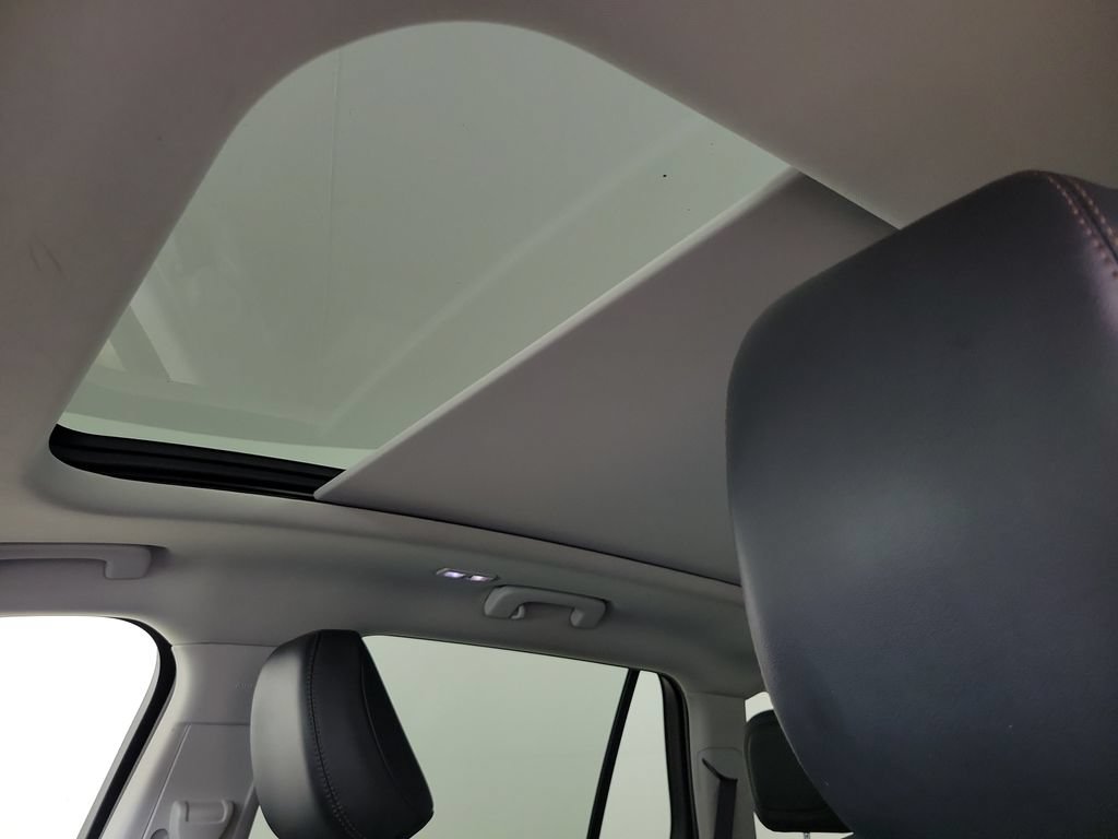 Certified 2025 Lincoln Aviator 2WD w/ Jet Appearance Package image 38