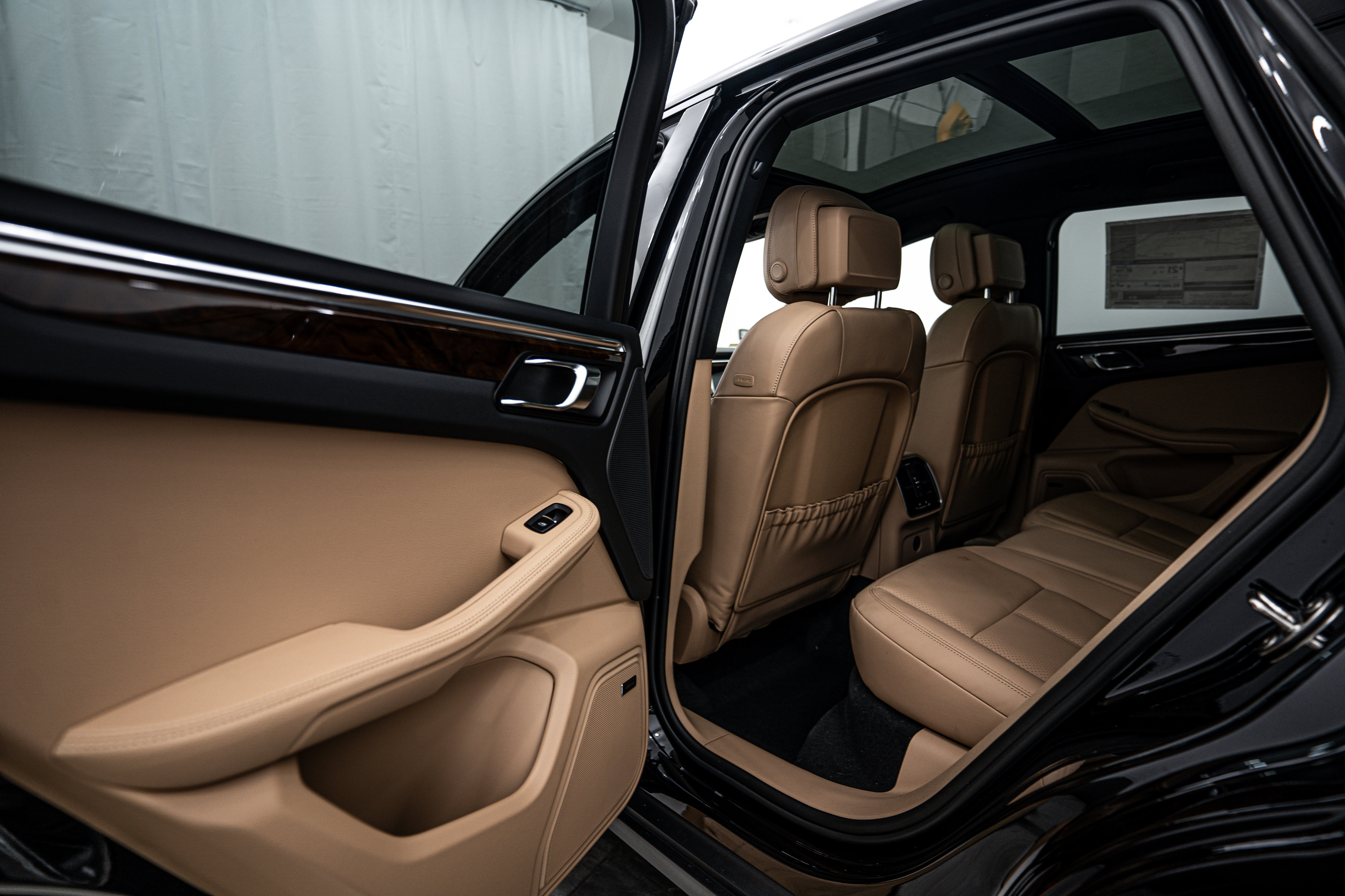 New 2025 Porsche Macan image 23